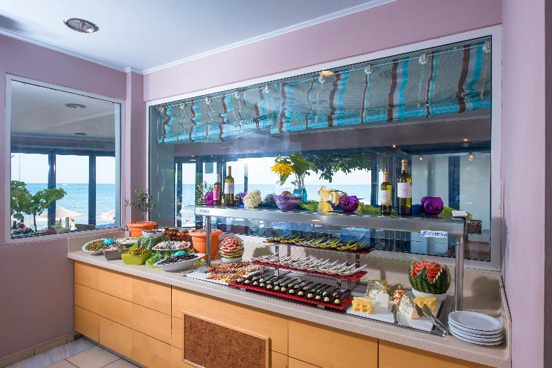 Corissia Beach Hotel เยโอริยิอูโปลิส ภายนอก รูปภาพ